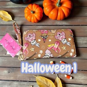 HALLOWEEN ACCESSORIES GAME FEATURING PIPER‎ K